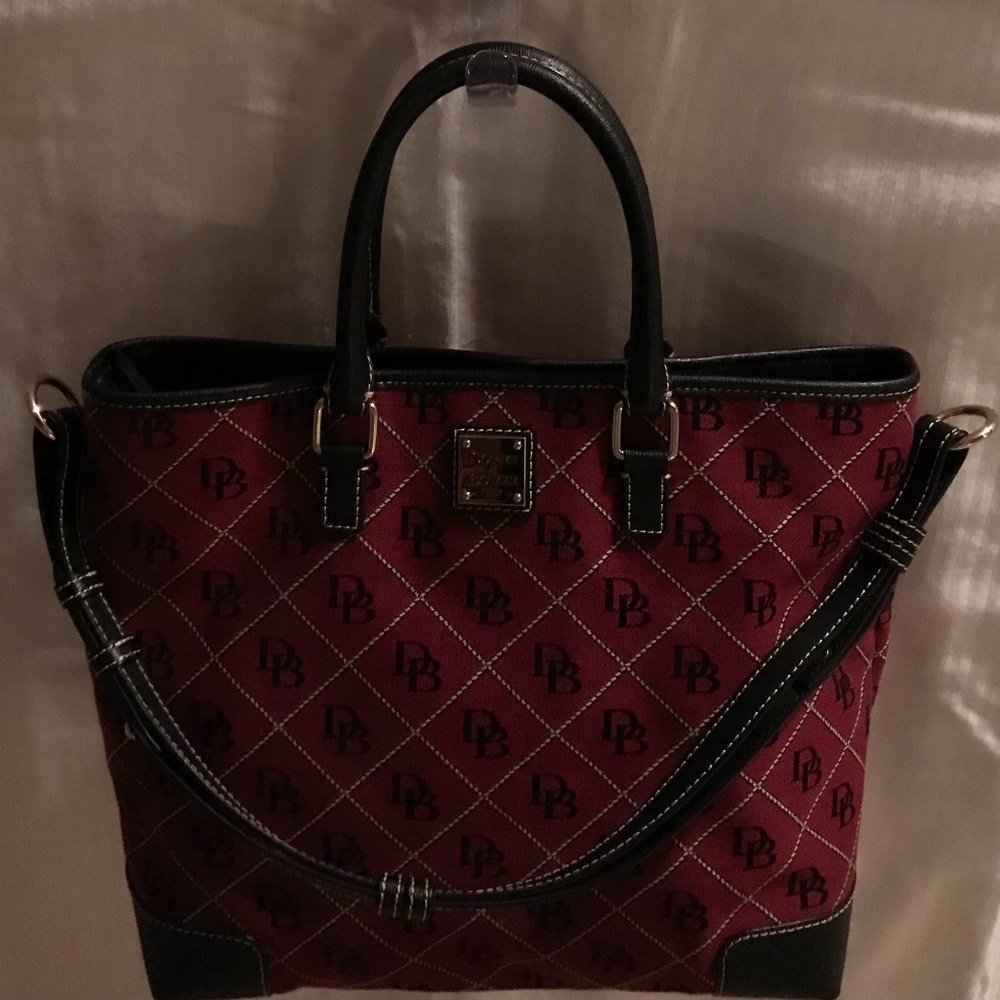 Dooney & Bourke Shopper Tote